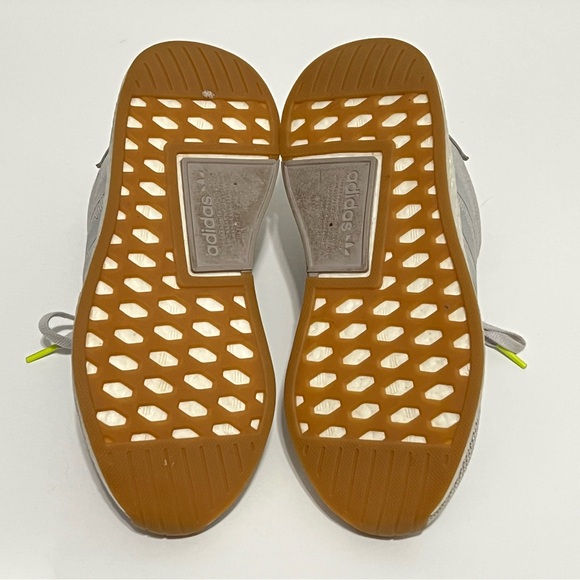 Adidas NMD R2 - Picture 5 of 5